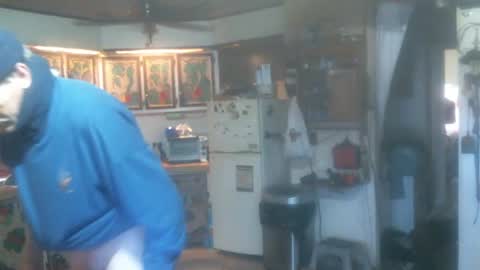 Snapshot of hardinhand44 chatting on 12/15/24, 05:31 john nobles online show from 12/15/24, 05:31