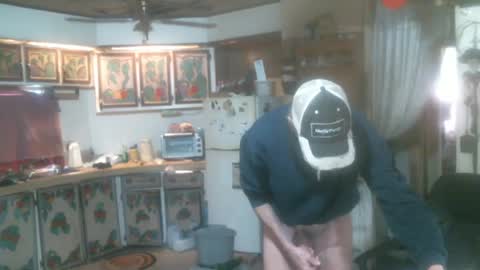 Snapshot of hardinhand44 chatting on 01/10/25, 06:06 john nobles online show from 01/10/25, 06:06