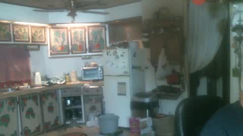 Snapshot of hardinhand44 chatting on 01/11/25, 08:22 john nobles online show from 01/11/25, 08:22