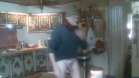 Snapshot of hardinhand44 chatting on 01/21/25, 07:17 john nobles online show from 01/21/25, 07:17