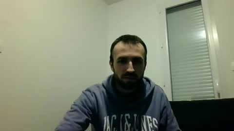 Snapshot of hardmika chatting on 02/11/25, 12:06 Mika online show from 02/11/25, 12:06