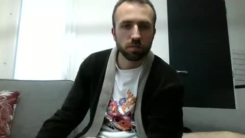 Snapshot of hardmika chatting on 04/03/26, 06:28 Mika online show from 04/03/26, 06:28