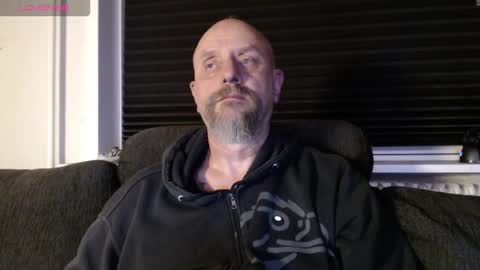 MrLazy online show from 10/26/25, 07:09