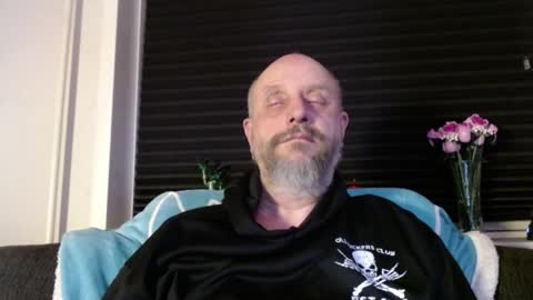 Snapshot of hardmrlazy chatting on 02/03/26, 06:46 MrLazy online show from 02/03/26, 06:46