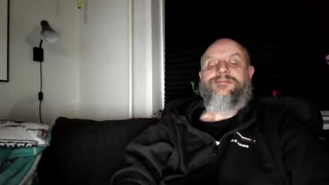 Snapshot of hardmrlazy chatting on 04/24/26, 07:27 MrLazy online show from 04/24/26, 07:27