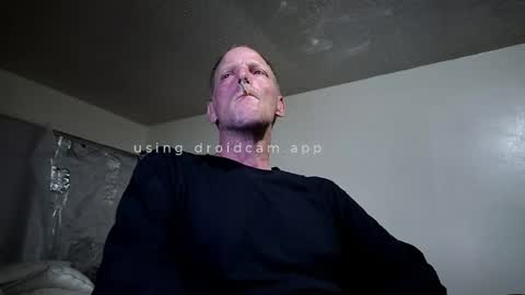 Snapshot of hardnhorny1011 chatting on 05/18/26, 03:24 HardNhor3y online show from 05/18/26, 03:24