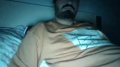 Snapshot of hardplay4114 chatting on 12/19/24, 05:40 SIR HARD online show from 12/19/24, 05:40