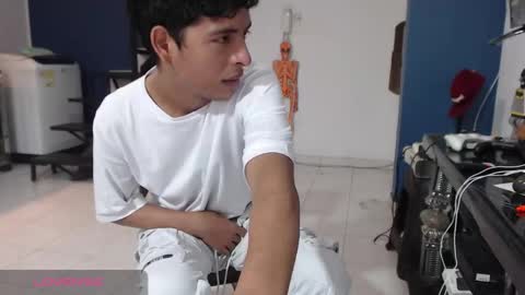 Andres Dean online show from 09/11/25, 10:54