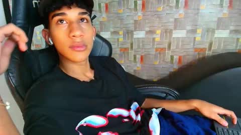 Snapshot of haresandpame_mds chatting on 01/11/26, 03:28 Hares online show from 01/11/26, 03:28