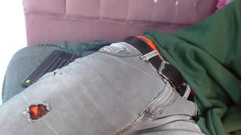 Snapshot of haresandpame_mds chatting on 01/13/26, 02:00 Hares online show from 01/13/26, 02:00