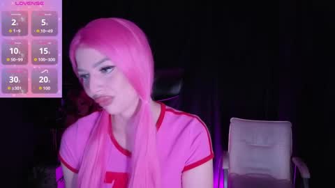 HARITA LOVEE online show from 04/26/26, 09:45