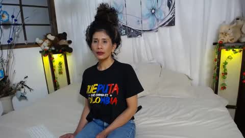 harley_quinns1 online show from 12/20/24, 03:03