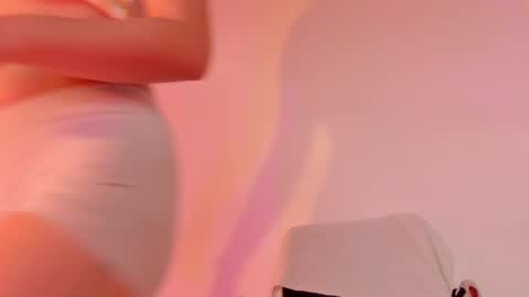 Annie online show from 12/19/24, 09:07