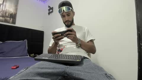 Snapshot of harold_999 chatting on 10/12/25, 09:58 harold_999 online show from 10/12/25, 09:58