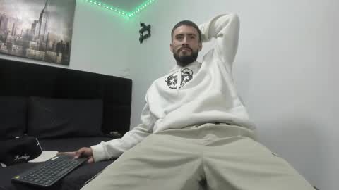 Snapshot of harold_999 chatting on 10/16/25, 02:51 harold_999 online show from 10/16/25, 02:51