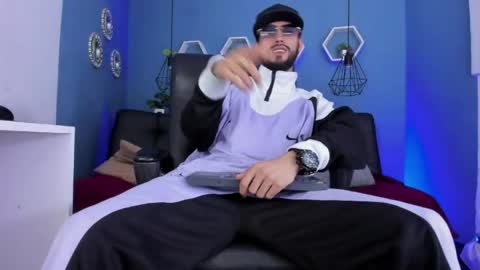 harold_999 online show from 05/04/26, 05:14
