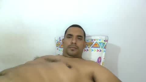 Snapshot of harpechediaz chatting on 12/12/24, 01:06 ricardo online show from 12/12/24, 01:06