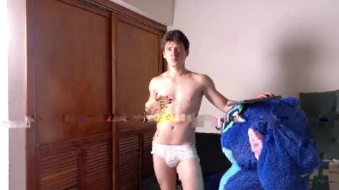 Snapshot of harry_brown2324 chatting on 04/11/26, 09:52 Sebastian online show from 04/11/26, 09:52