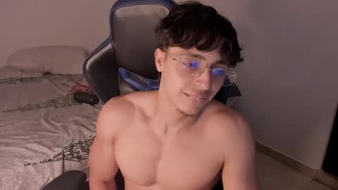 harry_p01 online show from 05/17/26, 01:36