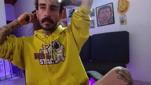 Snapshot of harry_reems_ chatting on 02/17/26, 04:42 OMAR online show from 02/17/26, 04:42