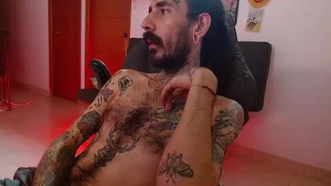 Snapshot of harry_reems_ chatting on 03/07/26, 07:27 OMAR online show from 03/07/26, 07:27