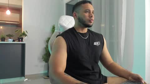 Harry Zandes online show from 01/08/25, 03:08