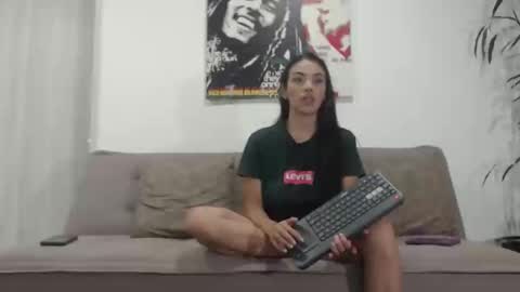 Snapshot of harrycum4you chatting on 05/07/26, 03:12 hannaandharri online show from 05/07/26, 03:12