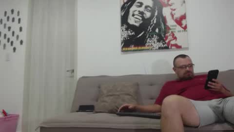 Snapshot of harrycum4you chatting on 06/05/26, 03:35 hannaandharri online show from 06/05/26, 03:35