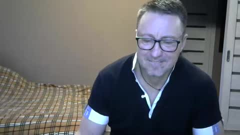 Snapshot of harrysnake chatting on 12/02/24, 06:41 HarrySnake online show from 12/02/24, 06:41