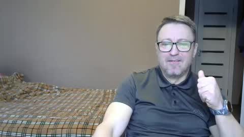 HarrySnake online show from 12/15/24, 08:08