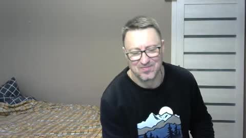 Snapshot of harrysnake chatting on 02/13/25, 06:41 HarrySnake online show from 02/13/25, 06:41