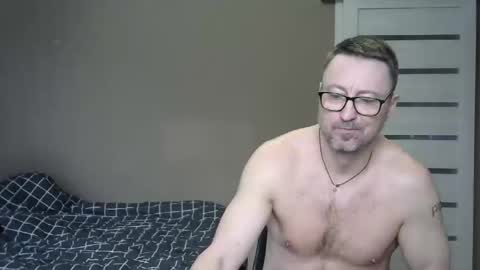 Snapshot of harrysnake chatting on 02/14/25, 06:56 HarrySnake online show from 02/14/25, 06:56