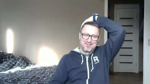 Snapshot of harrysnake chatting on 02/15/25, 10:11 HarrySnake online show from 02/15/25, 10:11