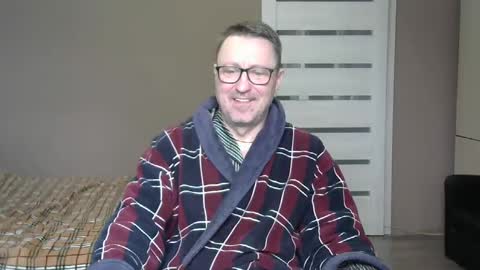 Snapshot of harrysnake chatting on 02/18/25, 06:37 HarrySnake online show from 02/18/25, 06:37