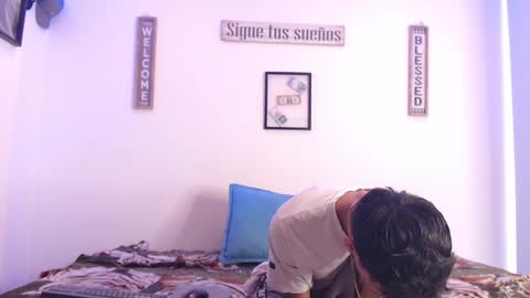 Snapshot of harrythomson1 chatting on 01/24/25, 11:48 harry thomson online show from 01/24/25, 11:48