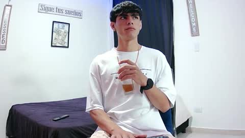 harry thomson online show from 11/18/25, 09:36