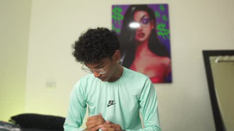 HARRY online show from 12/10/24, 01:33