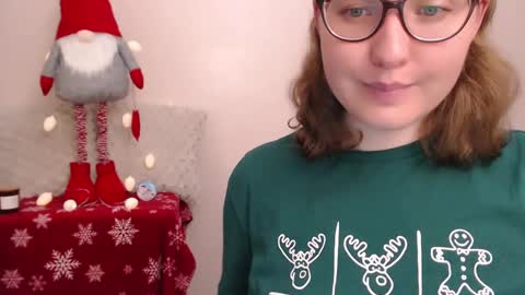 Snapshot of hartfoxx chatting on 12/26/24, 02:01 hartfoxx online show from 12/26/24, 02:01