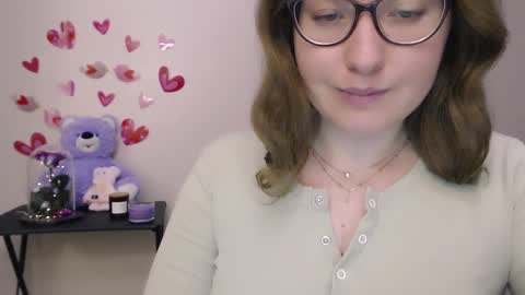 Snapshot of hartfoxx chatting on 02/05/25, 11:17 hartfoxx online show from 02/05/25, 11:17