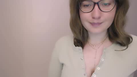 Snapshot of hartfoxx chatting on 03/03/25, 12:15 hartfoxx online show from 03/03/25, 12:15