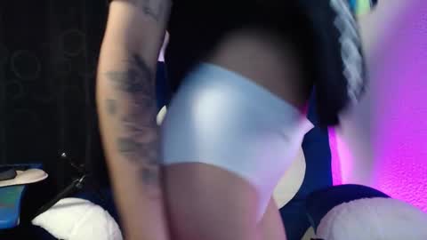 Snapshot of haru_420 chatting on 01/16/26, 12:42 Sofia Damin online show from 01/16/26, 12:42