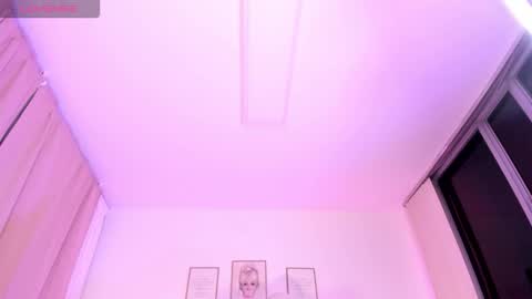 haru online show from 11/21/25, 02:43