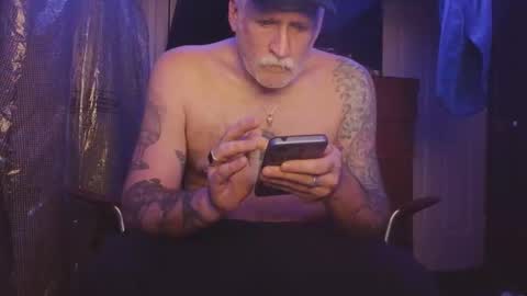 Snapshot of hashtagcloudp0rn chatting on 04/18/26, 02:26 hashtagcloudp0rn online show from 04/18/26, 02:26