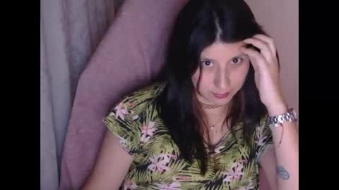 Snapshot of hasley_bbylee chatting on 05/16/26, 12:29 lady online show from 05/16/26, 12:29