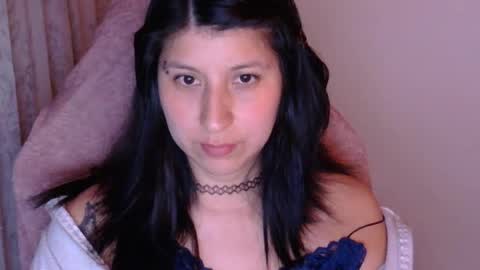 Snapshot of hasley_bbylee chatting on 06/16/26, 05:32 lady online show from 06/16/26, 05:32