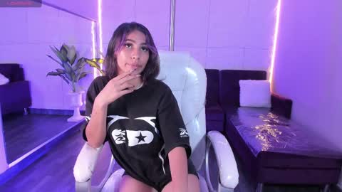 HasleyCarter online show from 10/17/25, 04:37