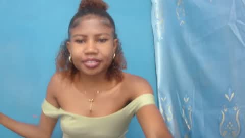 hasleyinah online show from 06/24/26, 07:07