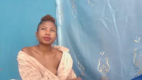 hasleyinah online show from 07/14/26, 06:29