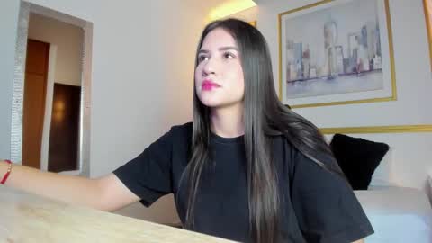 Snapshot of hasna_cass chatting on 03/31/26, 11:32 H A S N A online show from 03/31/26, 11:32