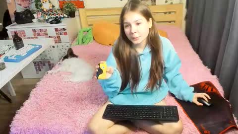 HateEmotions online show from 10/21/25, 04:08